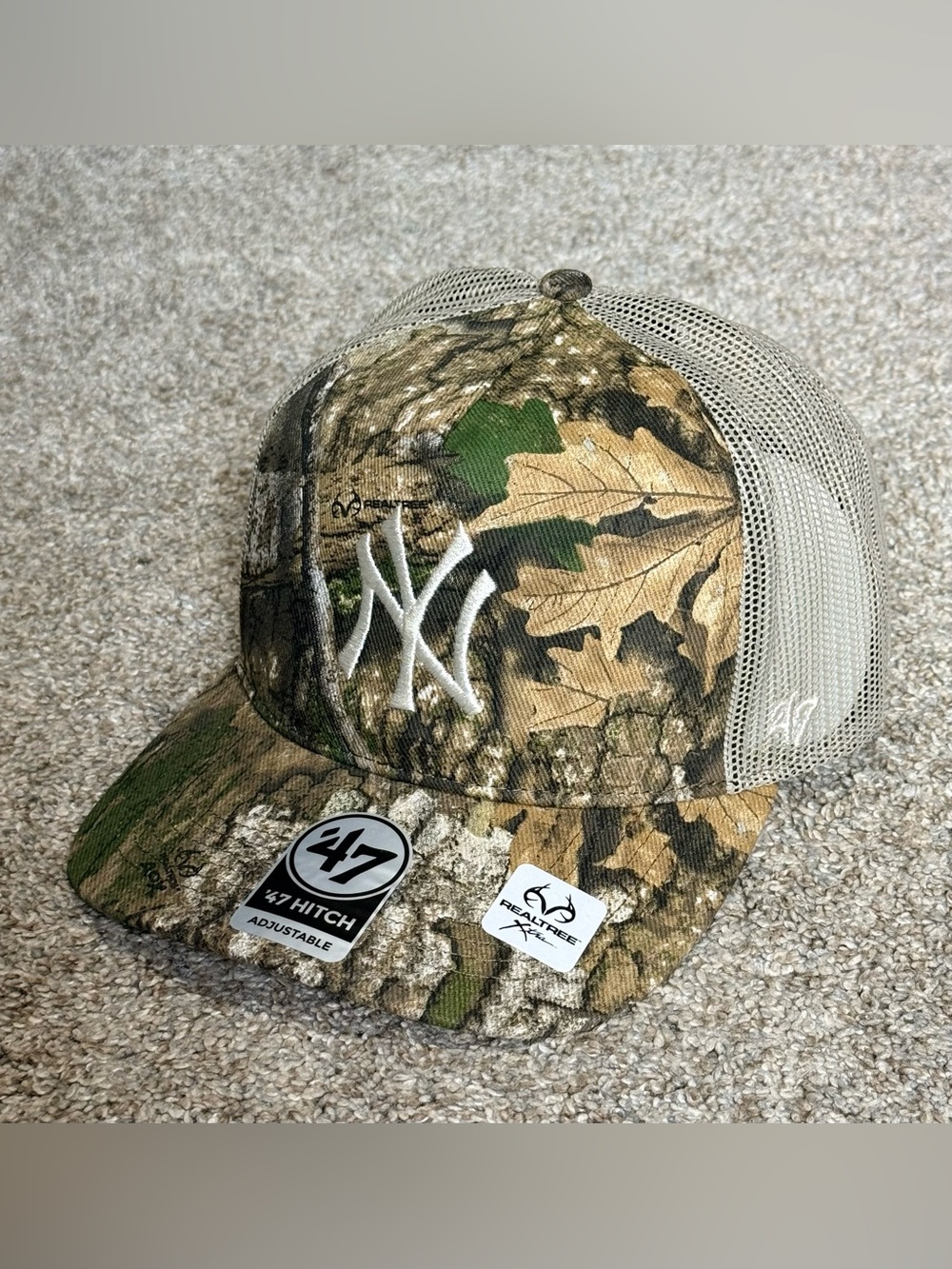 ’47 Brand MLB New York Yankees Real Tree Camo Hitch Trucker Hat